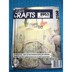 McCalls 8953 pattern round table cloth